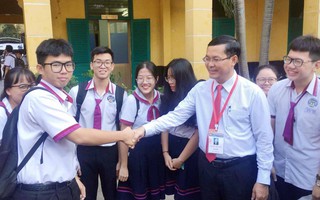 Thứ trưởng Bộ GD&ĐT Nguyễn Văn Phúc kiểm tra công tác thi THPT Quốc gia trước 'giờ G'